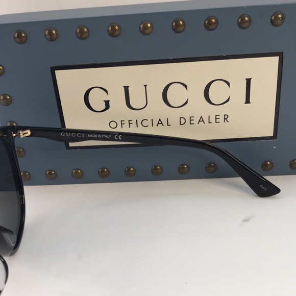 New Authentic  Gucci GUCCI-LOGO GG0261SA 001 Sunglass - Picture 11 of 12